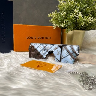 louis vuitton งานพรีเมี่ยม พร้อมโซ่ 👍👍👍