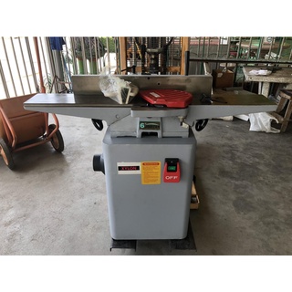 🔥โค้ดINC3LEL3ลด30฿เครื่องไสชิดไม้ 6 นิ้ว 1 แรงม้า Jointer ยี่ห้อ XYLON รุ่น XYL-6JO (GRAY)