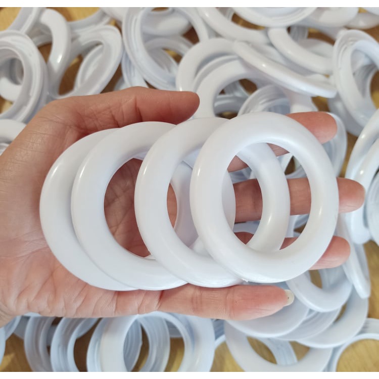 แนะนำ ผ้าม่าน **ยกถุง100คู่** ตาไก่ผ้าม่าน-ห่วงตาไก่ ม่านตาไก่ (ขนาด40มิล) ราคาพิเศษ มีเก็บเงินปลายทาง