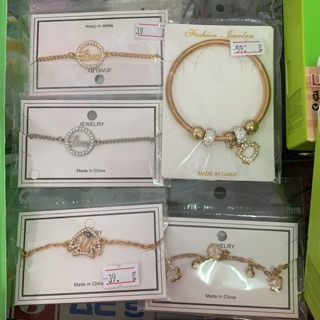 ขายเหมา5ชิ้น สร้อยข้อมือ