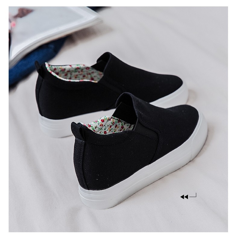 (TB122)รองเท้าผ้าใบเสริมส้น 34-40 (ขาว,ดำ)ส้นสูง7cm**พรีออเดอร์ทักแชทก่อนสั่ง