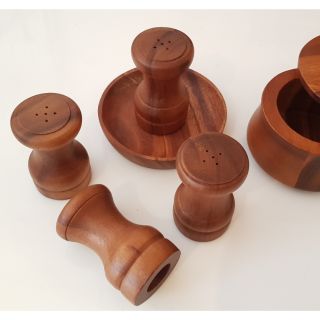 กระปุกพริกไทยไม้ pepper shaker