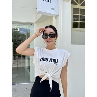 เสื้อครอป Miu Miu งานปัก (นางแบบถ่ายจากของจริง)