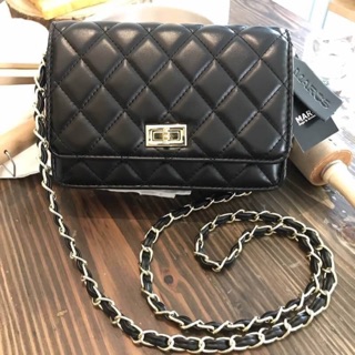 💕 กลับมาตามคำเรียกร้อง! กับไอเท็มสุดคลาสสิค! MARCS MINI TURN-LOCK SHOULDER BAG กระเป๋าสะพายมินิ💕🍭