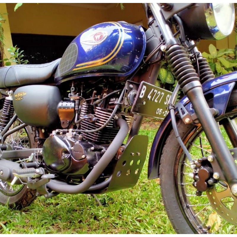 MESIN Kawasaki W175 แผ่นกันรอย Kawasaki W175 Engine Protector