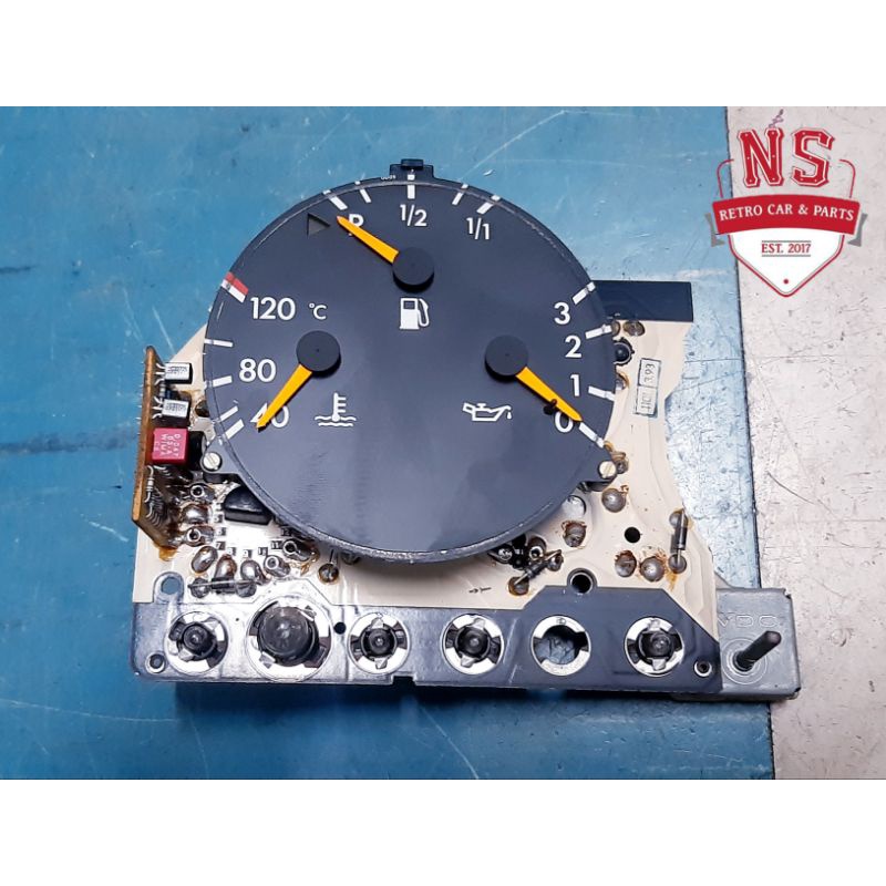 มาตรวัดต่างๆ ของรถยนต์ benz 190e