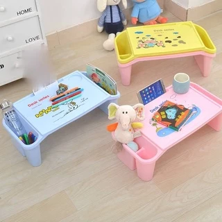 โต๊ะเด็กทรงญี่ปุ่น ไว้สำหรับอ่านหนังสือสำหรับเด็กอนุบาล มีช่องใส่ปากกา