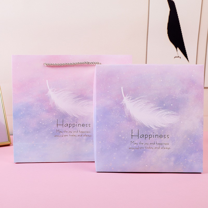 กล่องของขวัญ +ถุง แพ็ค 10 กล่องใส่ของขวัญวันแต่งงาน กล่องใส่ของรับไหว้ Happiness Blue