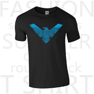 Tee เสื้อวินเทจชาย แฟชั่นฮิปสเตอร์ผู้ชายเสื้อยืด Nightwing โลโก้ O-Neck แขนสั้นเสื้อยืดมาใหม่ Q&lt;z