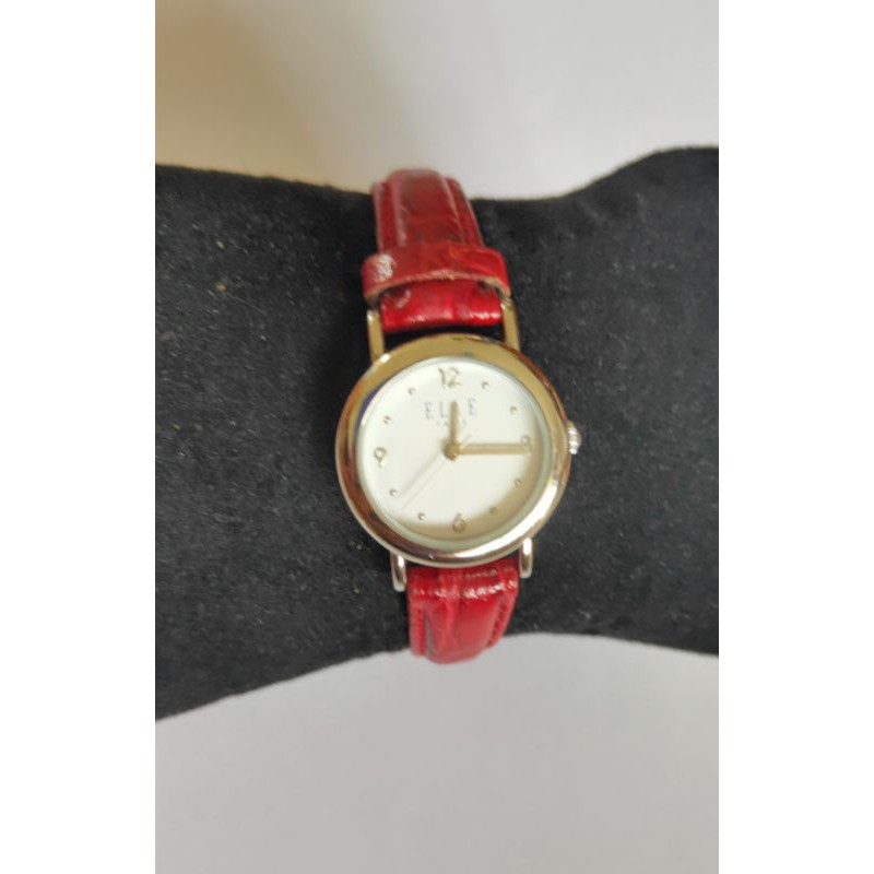 นาฬิกาแบรนด์เนมELLE PARISหน้าปัดสีขาว สายหนังสีแดงของแท้ มือสอง