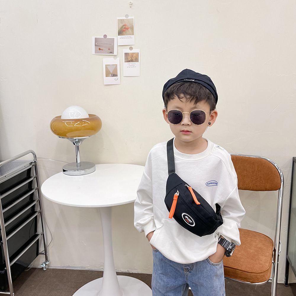 Uoothasome กระเป๋าคาดหน้าอกเด็กสาวน่ารักกระเป๋าใส่เหรียญเด็กผู้ชายกระเป๋าแนวทแยง