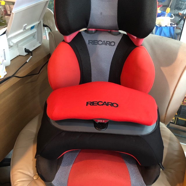 Booster seat Recaro รุ่น Start R1