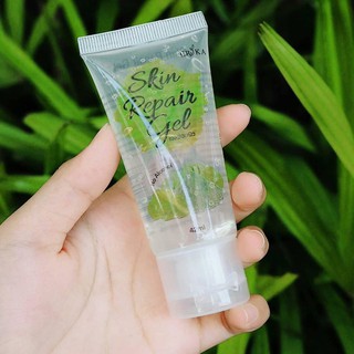 เจลซ่อมผิว ลดรอยแดง Skin Repair Gel by Erika 42 ml.