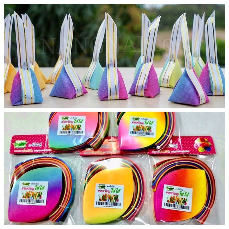 ห่อเหรียญใส่ไส้สีรุ้ง100แผ่น ( ใช้ฐานรองจะห่อง่ายและสวยขึ้นค่ะฐานรองไม่รวมอยู่ในชุดค่ะ ) ริบบิ้นของทอง