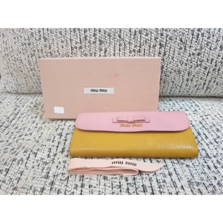 กระเป๋าสตางค์ miumiu แท้ ทูโทนสีเหลืองชมพู 12card