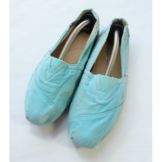 Toms Shoes Stone Washed Twill Classics Size 7.5W / 37.5EU / 23.5 CM. สีฟ้า มือสอง ของแท้