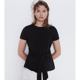 ZARA Basic T-Shirt Front belt SZ.S chest 36" เสื้อยืดZARAเบสิคคอกลม ผูกโบว์ด้านหน้า สีดำ ไซส์S อก"