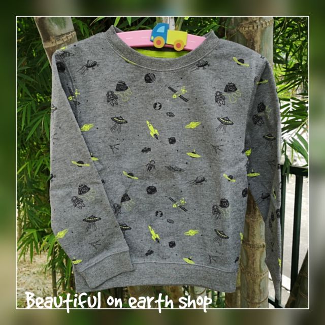 เสื้อกันหนาว​ แบรนด์​ Primark