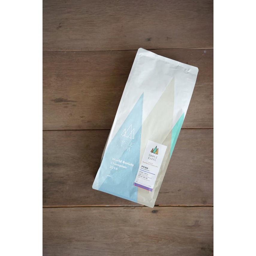 Simple Kaffa Seasonal Espresso Blend (Guatemala / Ethiopia) Medium Dark Roasted