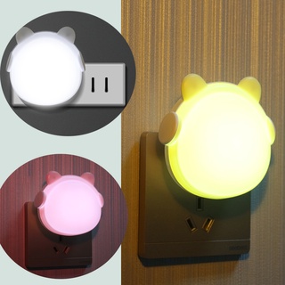 โคมไฟ Led รูปทรงน่ารักขนาดเล็ก Plug-In พร้อมรีโมทควบคุมสําหรับติดรถยนต์