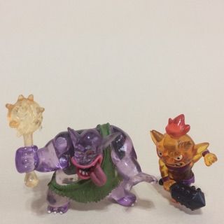 โมเดลสัตว์ประหลาด model figures เซ็ทคู่