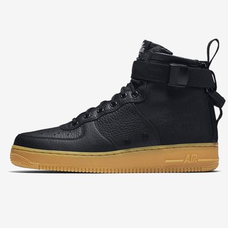 NIKE รองเท้าลำลองชาย NIKESF AIR FORCE 1 MID ลิขสิทธิ์แท้ (BLACK / BLACK - GUM LIGHT BROWN)