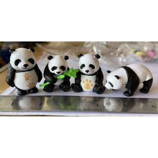 ตุ๊กตา ฟิกเกอร์ โมเดล หมีแพนด้า 4 ชิ้น ราคา 150 บาท