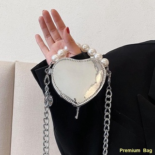 พร้อมส่ง🙋Love pearl chain mini bag ผู้หญิงใหม่ร้อนสาวสไตล์ messenger กระเป๋าลิปสติกกระเป๋าหูฟัง bag