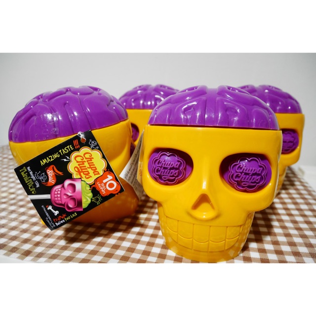 ถังอมยิ้มหัวกะโหลก Chupa Chups 3D Skull Lollipops พร้อมลูกอม 10 ไม้