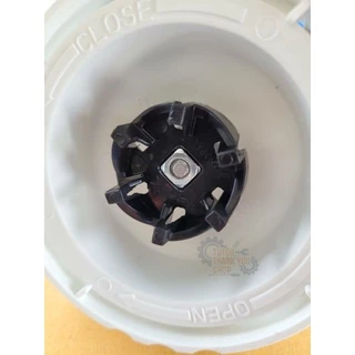 ใบมีดเครื่องปั่นน้ำผลไม้PHILIPS.HR2118//2115//2061//HR2117//HR2120และอีกหลายๆรุ่นมากมายใส่กับโถปั่นน้ำใบใหญ่เท่านั้น