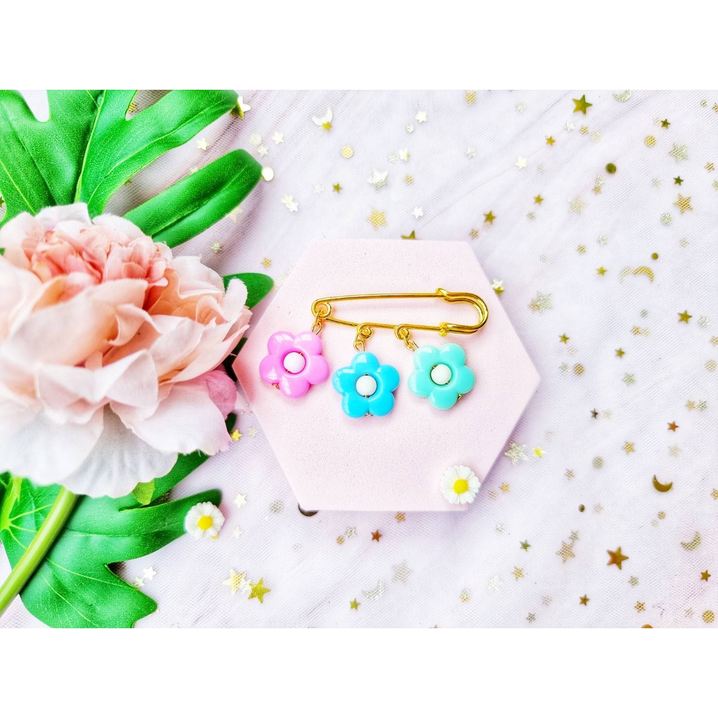 เข็มกลัดคนท้องน่ารักๆ_แม่มดน้อย(พร้อมส่งจ้าาา) - รูปที่ 3