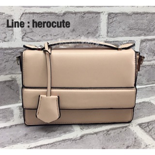 CHARLES &amp; KEITH TOPHANDLE BOXY BAG แท้Outlet