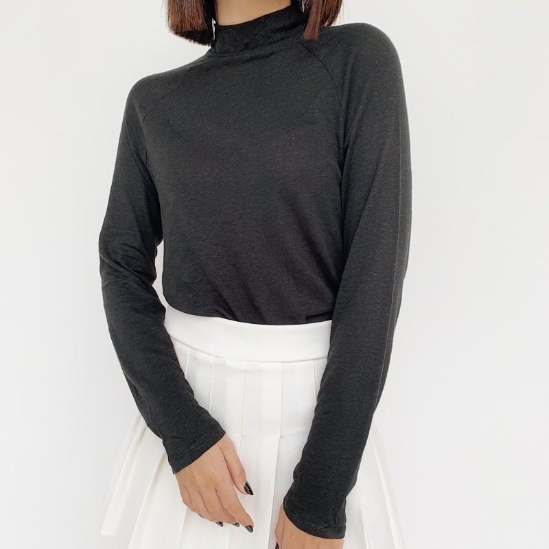 เสื้อคอเต่าดํายาว (CTC19WFF451SK)