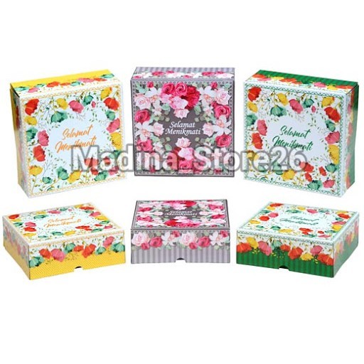(OKEY กระดาษแข็งพับ) Flower Motif Snack Box Uk. 18 x 18 x 7