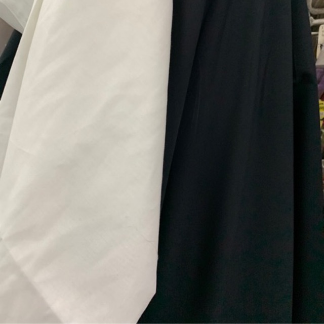 ผ้าฝ้าย มัสลิน สีดำ ขาว สีล้วน  หน้ากว้าง 58 นิ้ว พร้อมส่ง!!