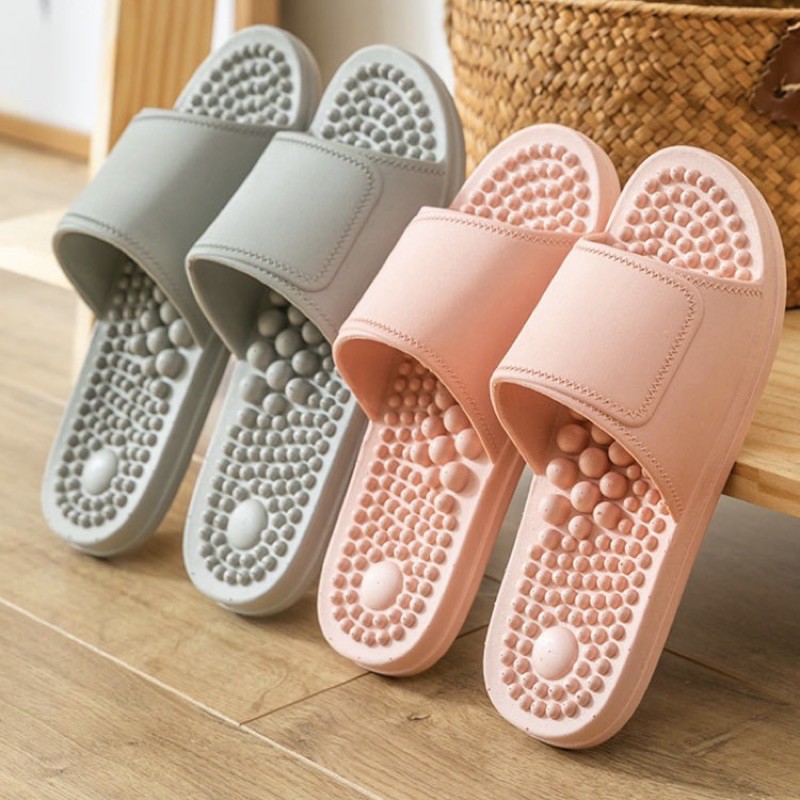 JMS STORE รองเท้าใส่ในบ้าน มีปุ่มนวด พื้นยางกันลื่น น้ำหนักเบา (PADISHI)
