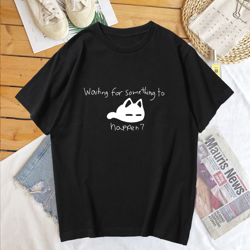 Waiting for Something To Happen Omori Cat Print Tee Shirt Funny Cats Lover GILDAN วาฟเฟิลเสื้อ t เสื