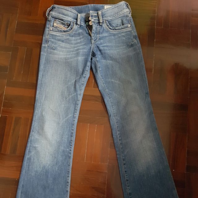 ยีนส์ diesel ของแท้มือสอง สภาพดีมาก