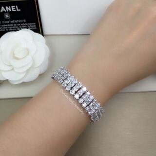 พร้อมส่งค่ะ

Hi-End Quality !!!!!

Diamond Bracelet