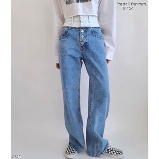 🇰🇷New🇰🇷  Korea twotoned denim jeans  มาใหม่เลยค้า กับยีนทูโทน ขาวยีนฟอกสีสวย ยีนไม่ยืด ทรงเป๊ะมาก