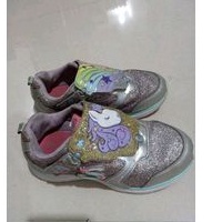 Prelove Sketchers รองเท้าเด็ก sz 32