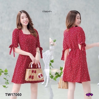 TW17060 Mini dress ลายหัวใจจิ๋วสีแดง ดีเทลผูกโบว์ที่แขน คอเหลี่ยมติดกระดุมด้านหน้าเปิดได้ มีเชือกโบว์ผูกเอว