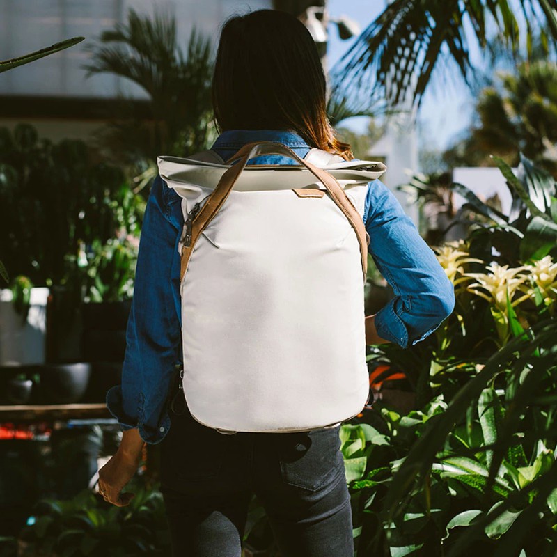 Peak Design Everyday Totepack - 20L กระเป๋ากล้องสะพายหลัง หรือแบบถือ ความจุ 20 ลิตร