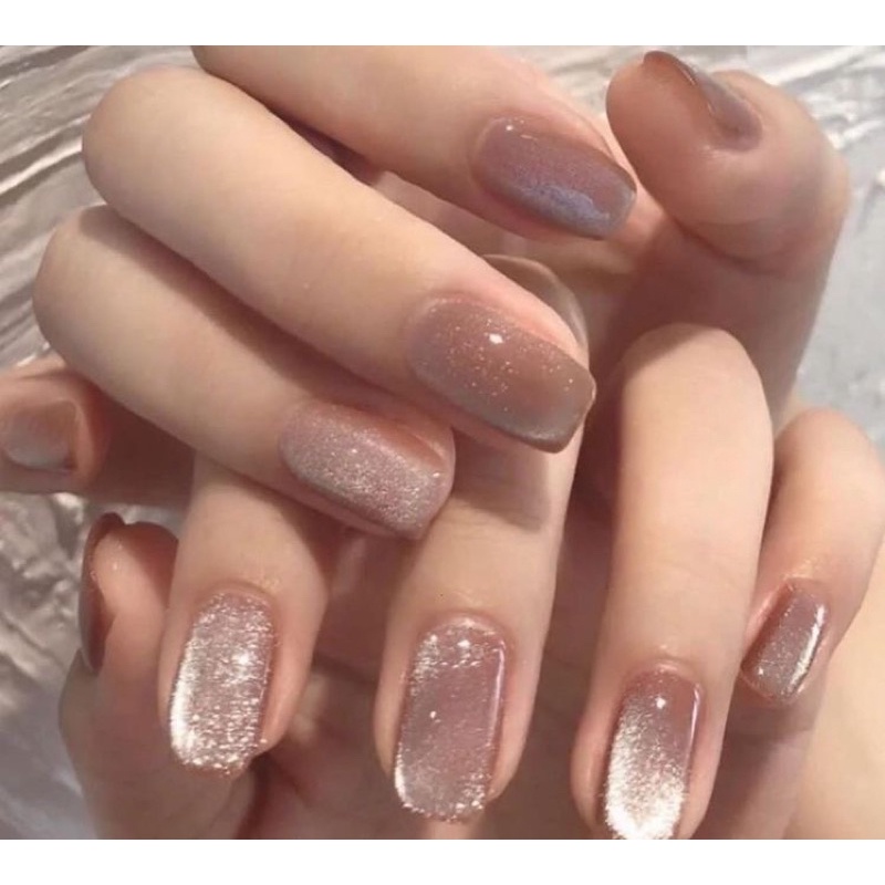 เล็บปลอมเจลแท้100% สีลูกแก้วมีหลายสีเลือกทรงได้ครบไซส์พร้อมส่ง แถมฟรีกาวตะไบพร้อมติดทางร้านทำเองทุกออเดอร์