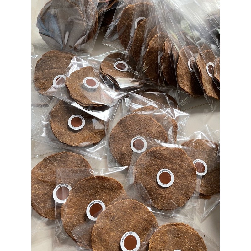 ถั่วเน่าแผ่น1แพ็ค  3แผ่น