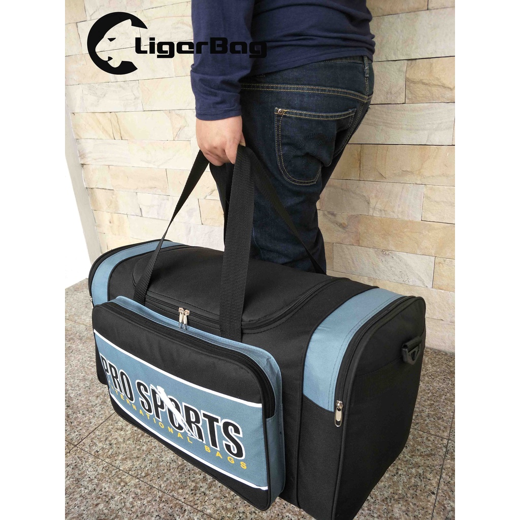 กระเป๋าเดินทางแบบถือ กระเป๋าใส่เสื้อผ้า รุ่น LG-1395 ( ขนาด : 31 x 59 x 27 CM )