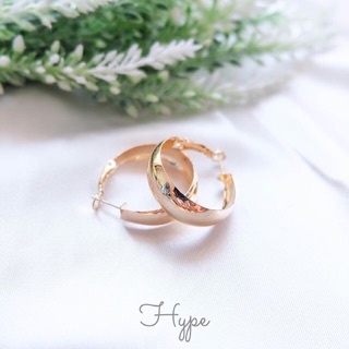 SALE!!!! Gold hoop M