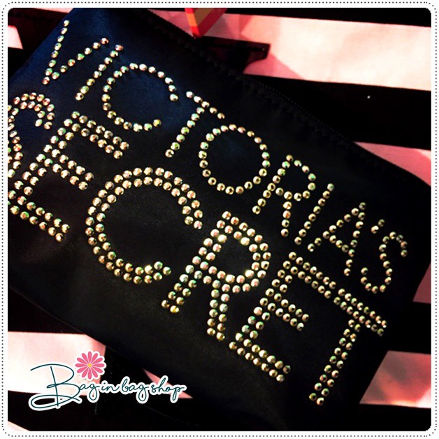Victoria's Secret Classic Zipper Cosmetic Bag