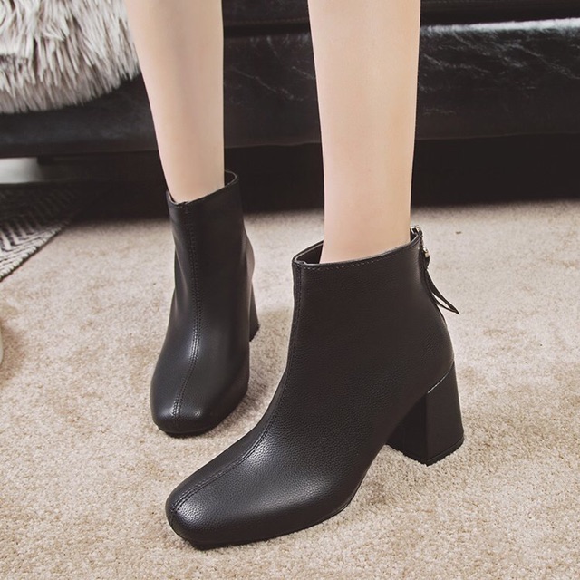 Chole G:Nina Steb Short Boots รองเท้าบูทหนังส้นสูง  รองเท้าบูทหุ้มข้อ ส้นสูง 2.5นิ้ว(SH0035)