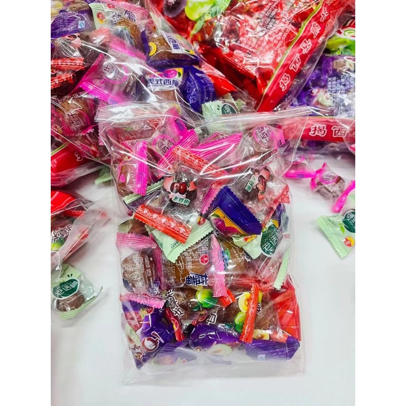 บ๊วยรวมรส 500 กรัม จำหน่ายราคาส่ง มี อย รับรอง ของแท้ 100%多种口味梅500g
